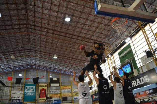 Comenz� con todo el Torneo 3x3 #VamosParaAdelante