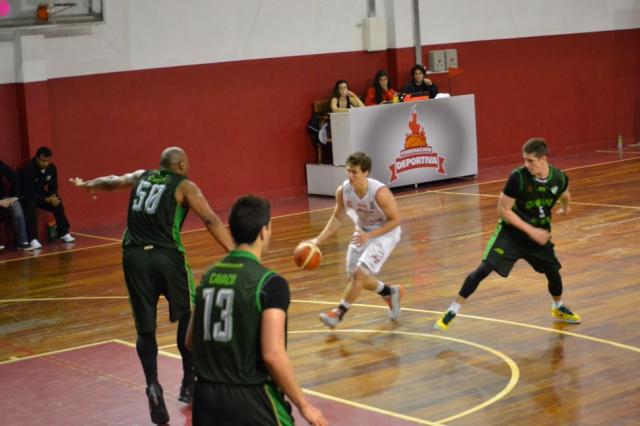 Hurac�n (Trelew) sorprendi� a Gimnasia