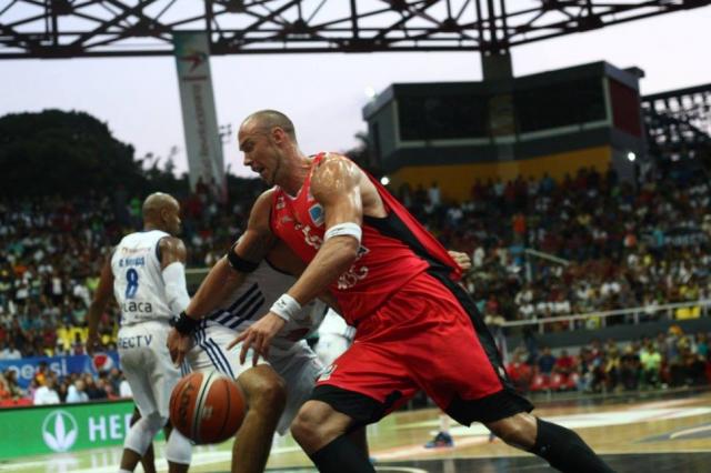 Lang reemplaza a Osby en La Uni�n de Formosa