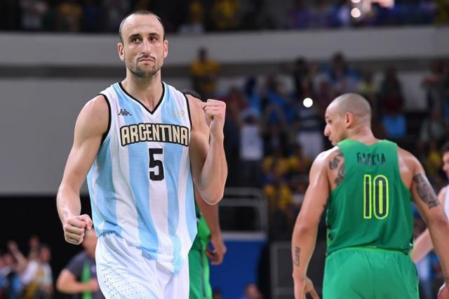 Gin�bili pidi� un monumento para Nocioni y Campazzo