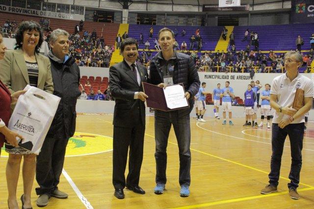 Bah�a Basket cay� ante Flamengo