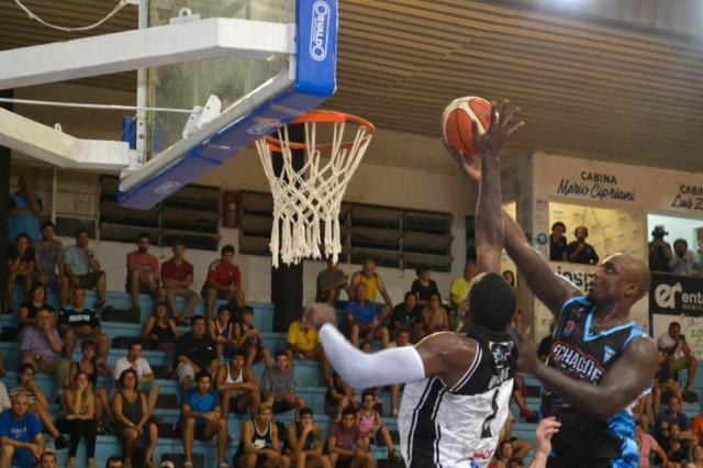 Echag�e rompi� el hechizo