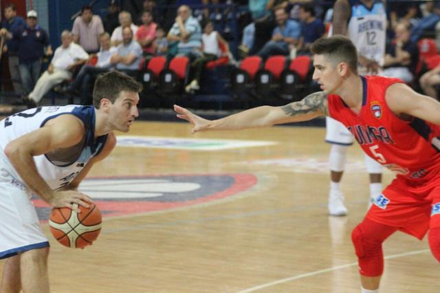 Argentino se rob� uno en Santiago