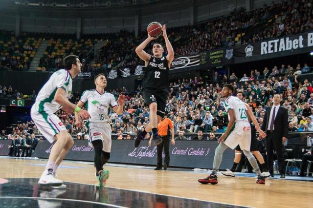 Cierre con mayor�a de sonrisas en Espa�a