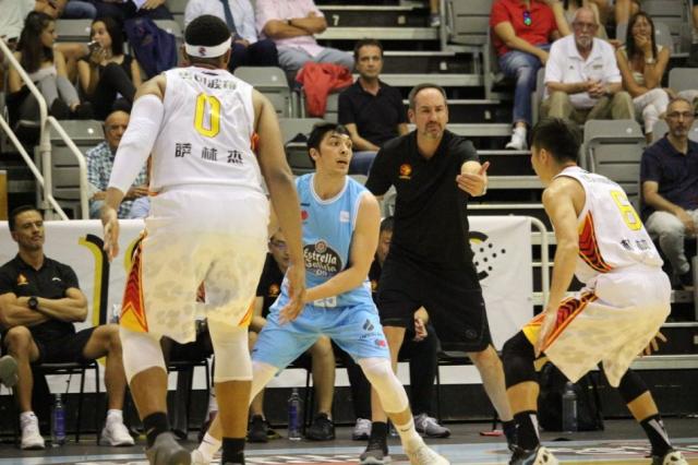 Redivo tuvo su presentaci�n triunfal