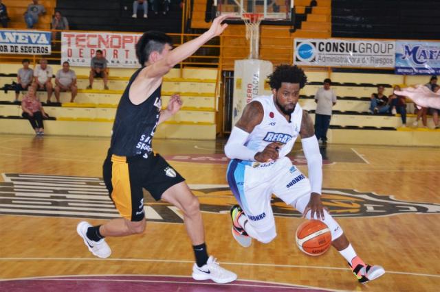 Sac� pecho en la adversidad