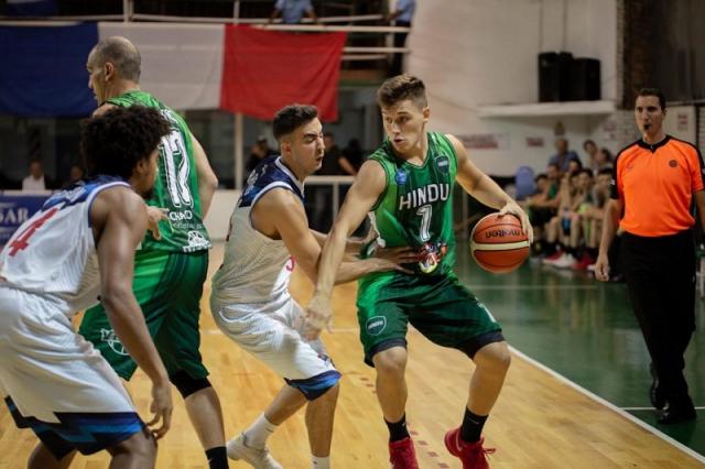 Cl�sico y punta para Hind�, Salta Basket con sonrisa