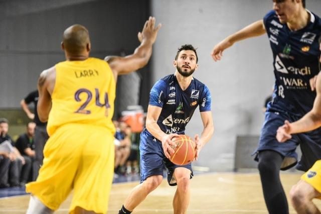 Baur� derrot� a Boca y es finalista