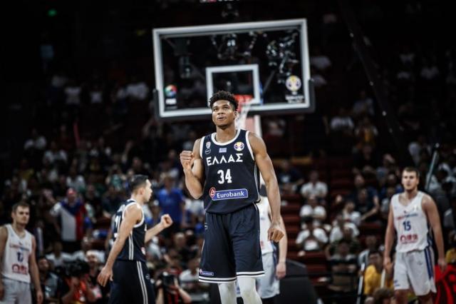 Lituania y Grecia van con todo