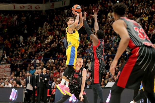 Capit�n al comando