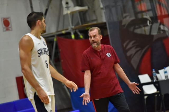 Comenz� la era del �Che� en San Lorenzo