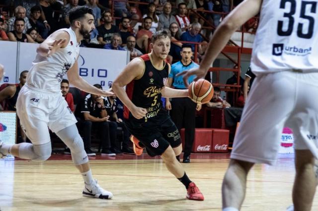 Lo festej� lejos de casa