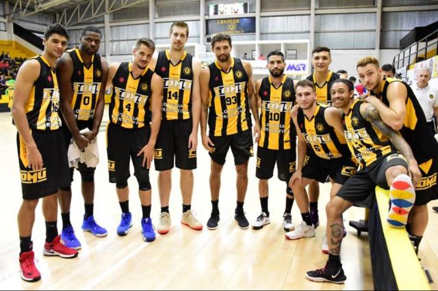 Comu mostr� sus credenciales