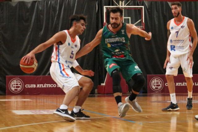 Gimnasia y Rivadavia a pura sonrisa, Lan�s se hizo presente