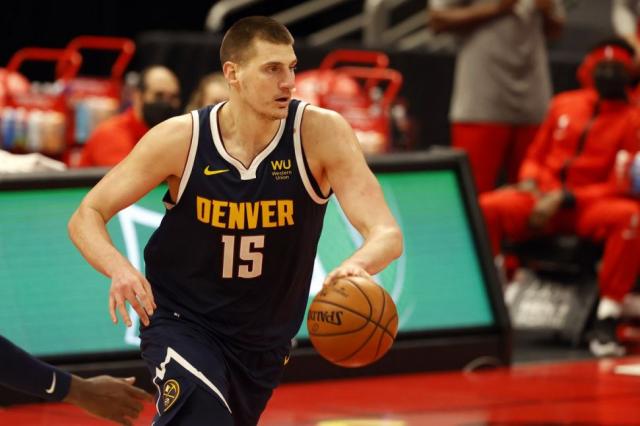 Toronto cort� su racha ante Denver