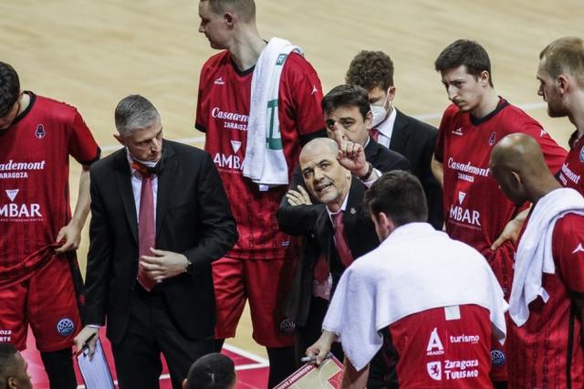 Se levant� con fuerza