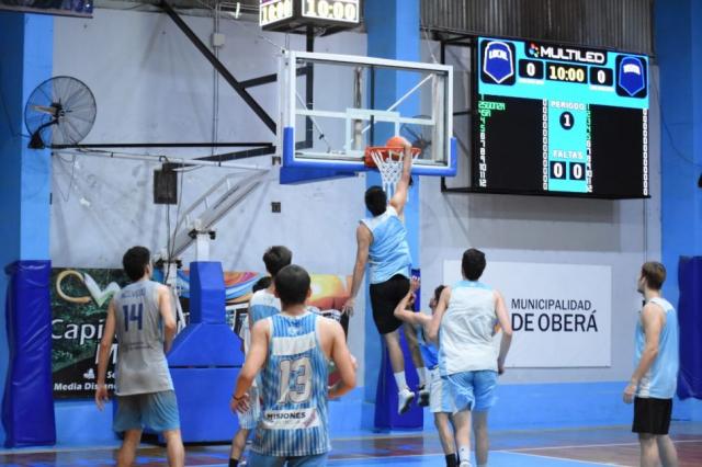 Ober� contin�a con su renovaci�n