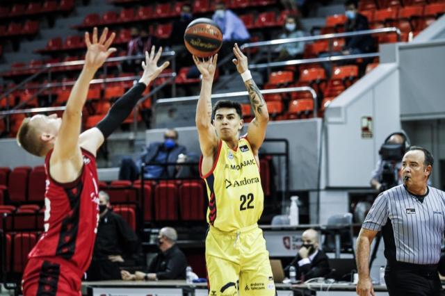 No alcanz� en el debut