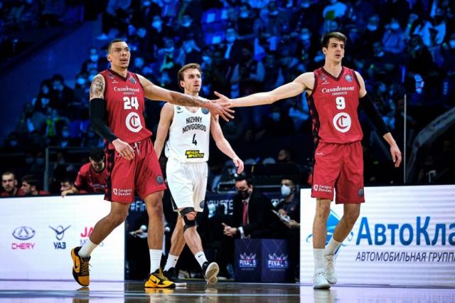 Sac� pasaje a semis