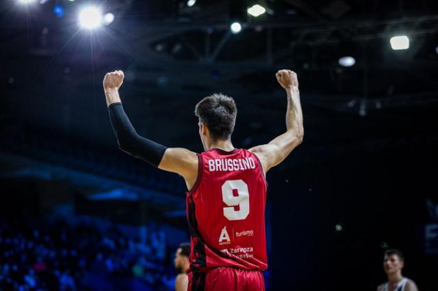 Sac� pasaje a semis