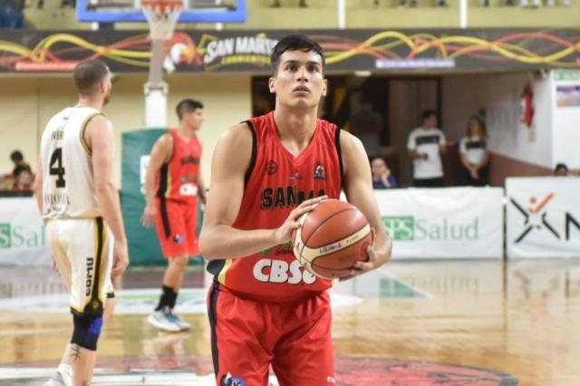 Respir� a distancia