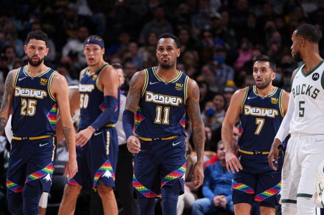 Acci�n para dos y banco para uno