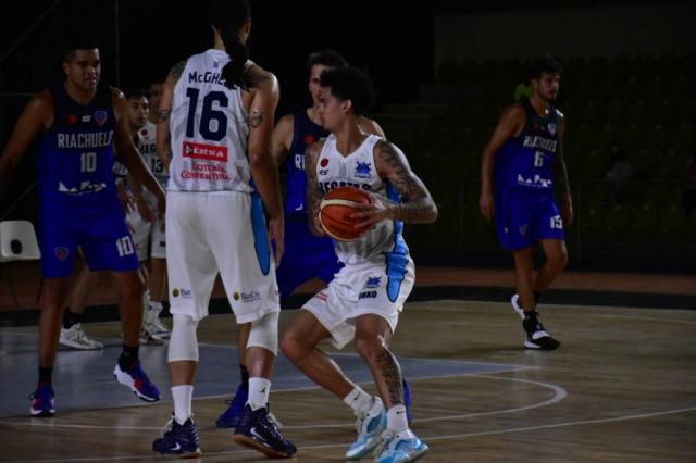 Contin�a en ascenso