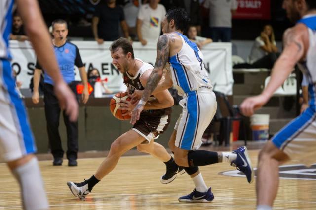 Pais: Tenemos que aprovechar el envi�n an�mico