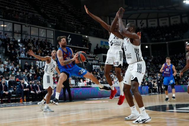 Sonrisa en el cl�sico para Barcelona