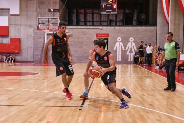 Cl�sico en la Patagonia, goleadas y varios invictos