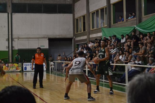 Uni�n r�cord, Racing de racha, paridad en el Norte