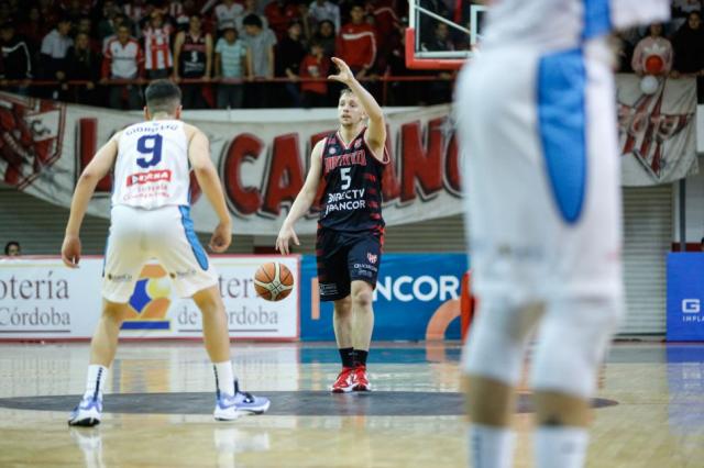 Whelan: "Ser� importante controlar el ritmo de juego"