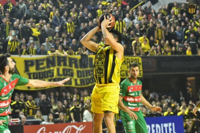 Casal�nguida y Vega quedan fuera en semifinales de Uruguay