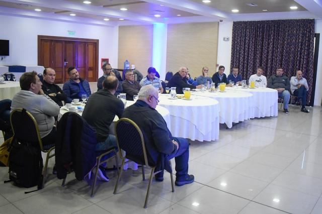 Reuni�n y definiciones de la Mesa Ejecutiva