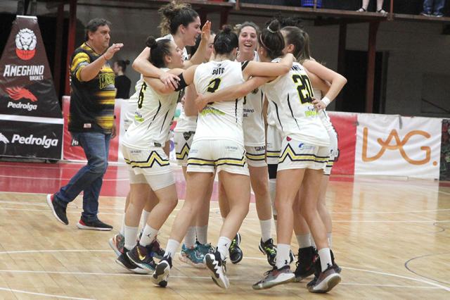 Un s�bado donde si no era con 9 no se ganaba