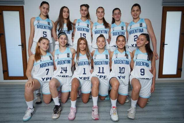 Las chicas debutaron con el pie derecho