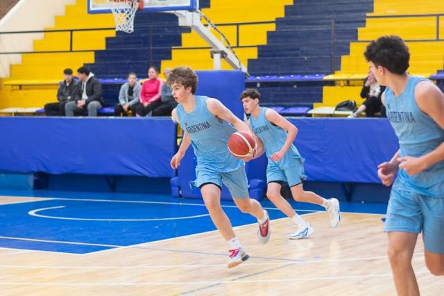 Los U16 inician su camino en el FIBA Am�ricas