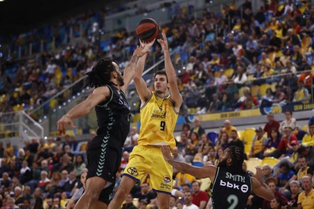 Un regreso y pocos cambios en Espa�a