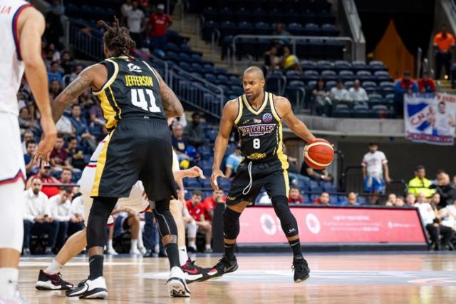 �A brillar Santiago!