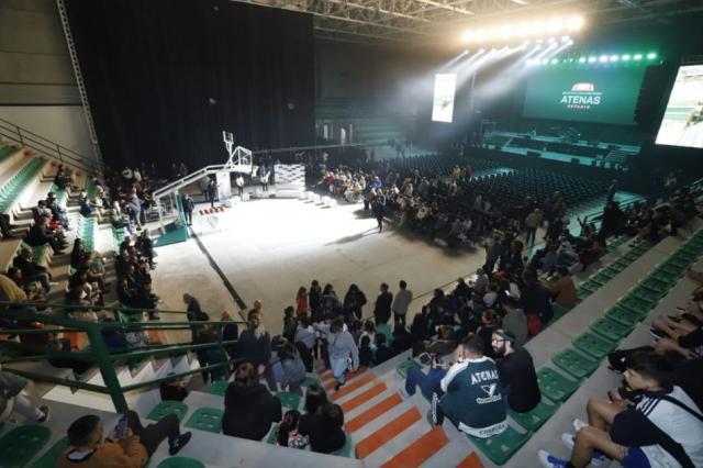 Atenas inaugur� su nuevo estadio