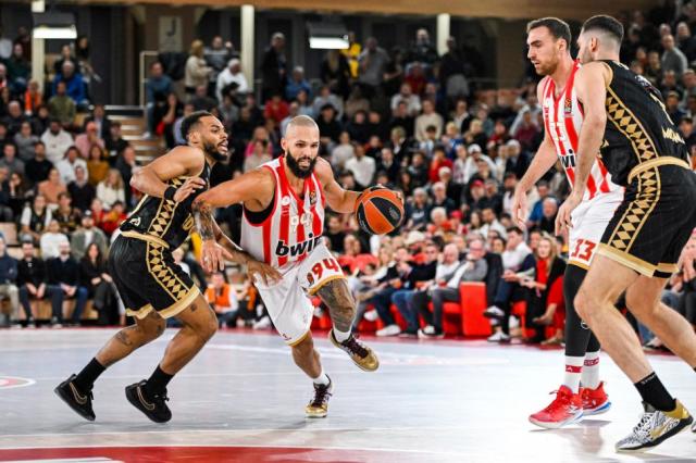 De la pol�mica del Madrid al doblete de los embajadores