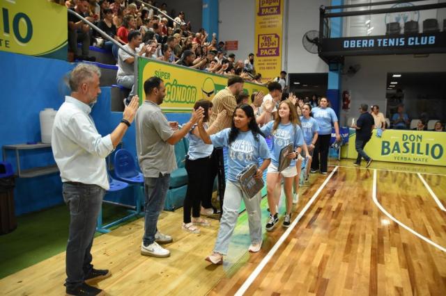 Ober� cerr� con todas las luces su temporada