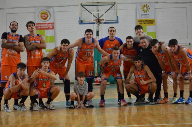 Norte A: Rivadavia y Col�n en subida