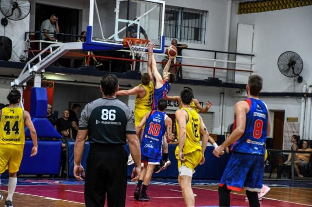 Norte A y B: Villa meti� quinta, Col�n con la sorpresa