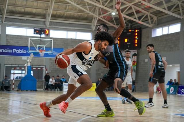 Sur A: Lan�s qued� en soledad al frente