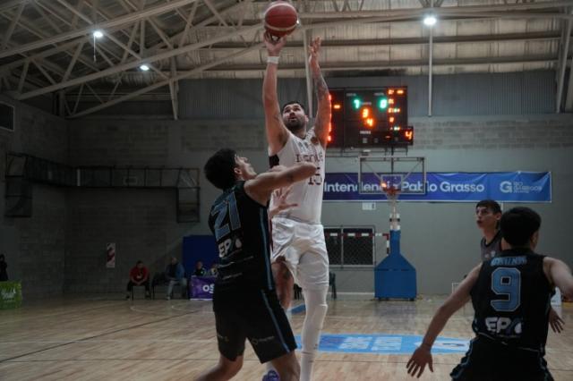 Sur A: Lan�s a todo motor, Gimnasia sorprendi�