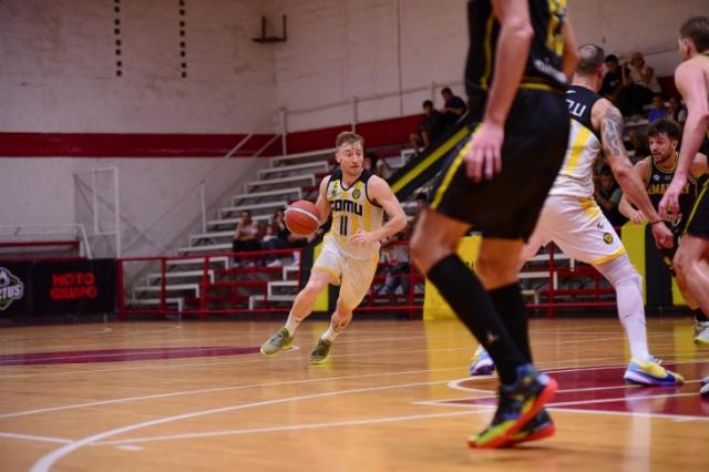 Comunicaciones y Salta Basket golpearon afuera