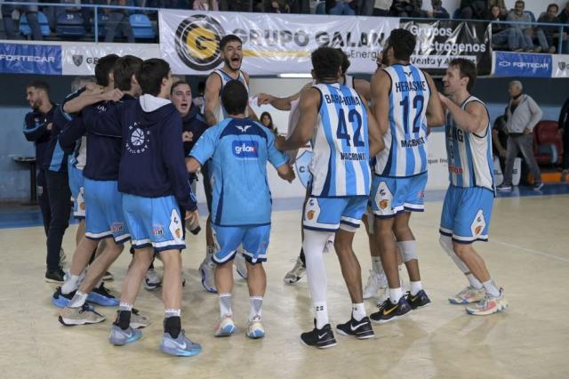 Suardi y Racing (Ch) se metieron en semis