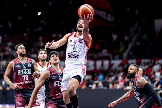 Bclamericas: Un abonado a las definiciones