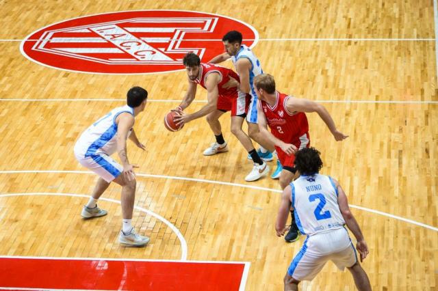 A pleno por C�rdoba